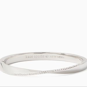 Kate Spade ♠️ Twist Bangle